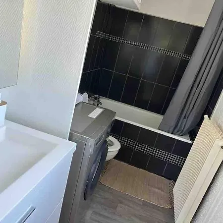 Appartement Ideal Familles Ou Pros 4 Pers A Talence, Proche Tram Et Bordeaux Centre Talence