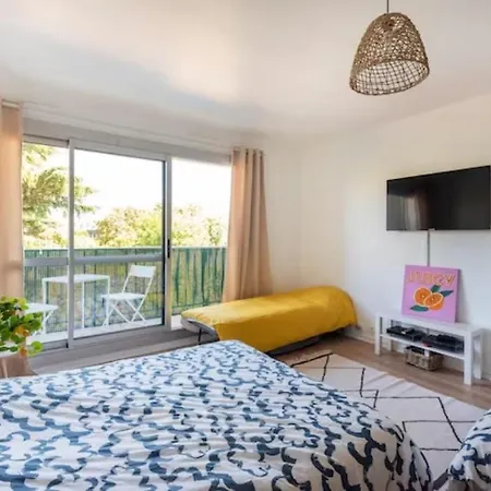 Apartment Ideal Familles Ou Pros 4 Pers A Talence, Proche Tram Et Bordeaux Centre Talence